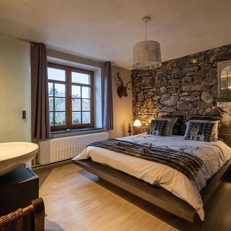 マルシュ・アン・ファメンヌ Ardennes Woods Bed & Breakfast エクステリア 写真