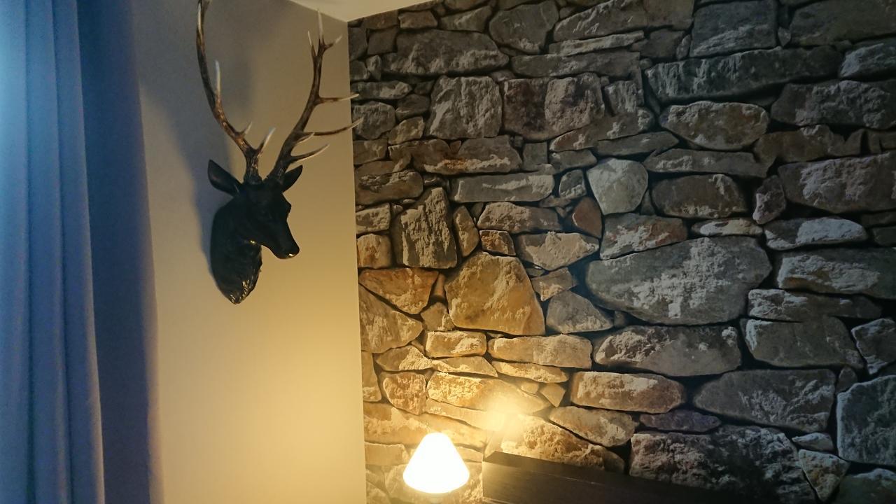 マルシュ・アン・ファメンヌ Ardennes Woods Bed & Breakfast エクステリア 写真